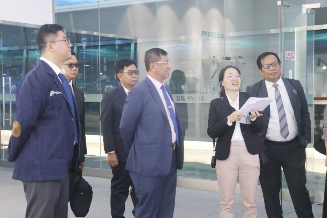 20231208-4-印尼工業(yè)部、莫羅瓦利金屬工業(yè)理工學(xué)院、佛山職業(yè)技術(shù)學(xué)院蒞臨邦普循環(huán)交流訪問(wèn).jpg